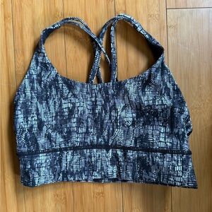 Lululemon Women's Black and White Sports Bra B/C